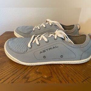 Astral Light Gray Men's Sneakers Loyak Size 11